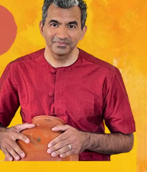 Shri Murali Krishna holding the ghatam